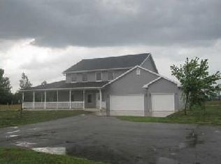 26329 Bowman Rd, Defiance, OH 43512