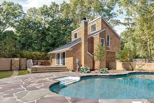 35 Gardiners Ln Photo 1