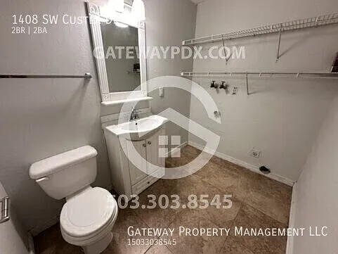 1408 SW Custer Dr — Photo 8