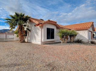 735 Chimney Rock Dr, Henderson, NV 89002