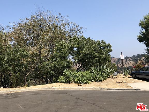 4th image of 3962 W Point Dr