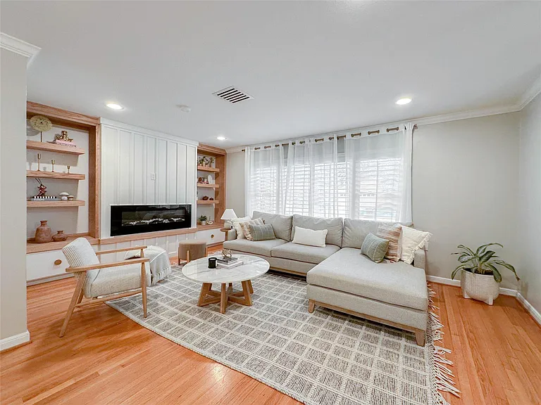 3107 Broadmead Dr — Photo 8