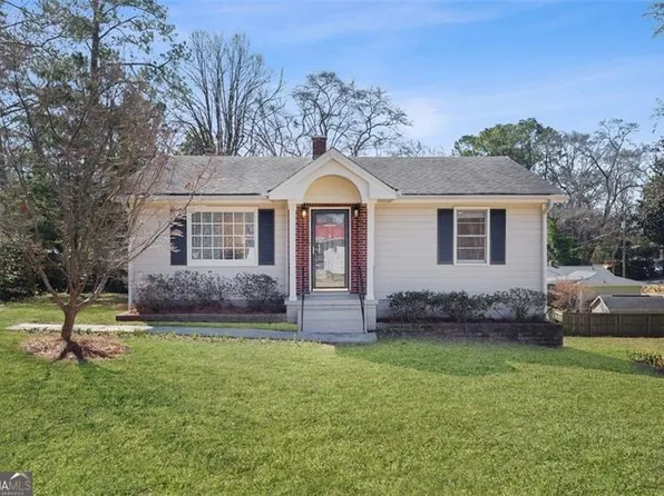 1040 Manor Dr SE, Smyrna, GA 30080