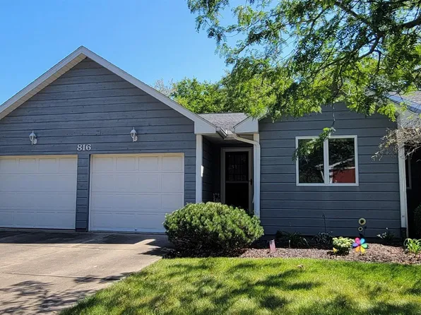 816 Elizabeth Dr, Huron, OH 44839