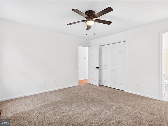4th image of 409 Dogwood Dr