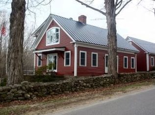 58 Diamond Ledge Rd, Sandwich, NH 03227