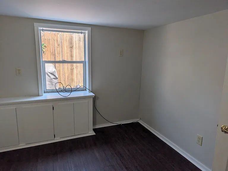 728 E Main St #4 — Photo 10
