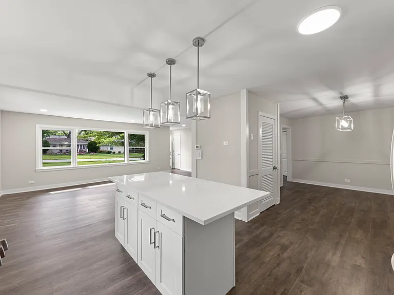 107 N Pierce Ave — Photo 8