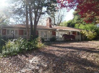 1820 Redman Rd, Saint Louis, MO 63138