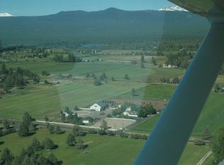 18465 Pinehurst Rd, Bend, OR 97703