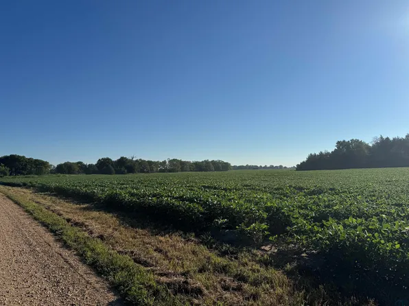Danielson Pl, Vermillion, SD 57069