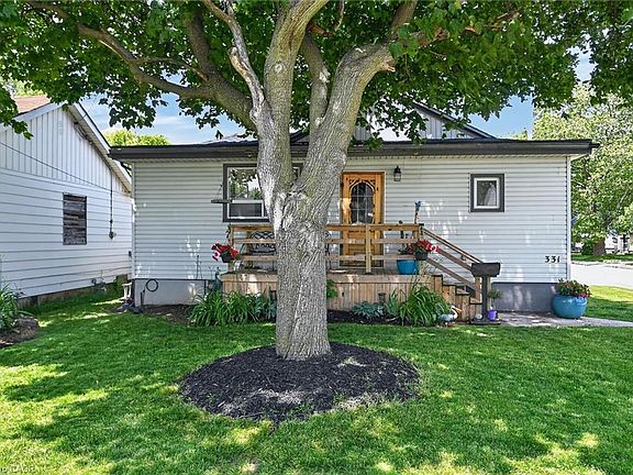 2nd image of 331 Guelph St