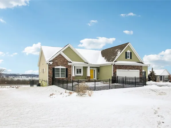 3636 Lincoln Hill Rd, Canandaigua, NY 14424