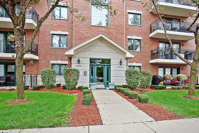 1st image of 3730 W 111th St APT 406