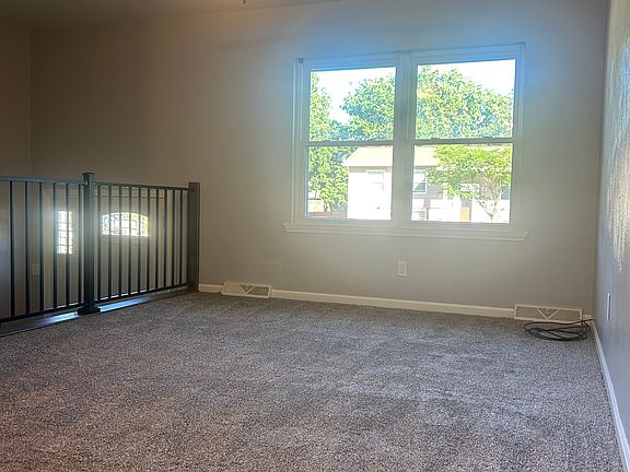 3rd image of 5125 Woodway Dr