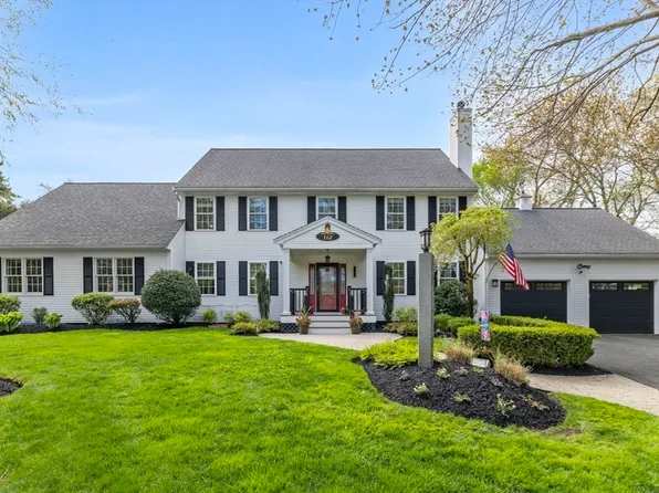 168 Liberty St, Middleton, MA 01949