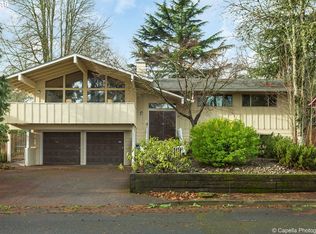 10511 SW 42nd Ave, Portland, OR 97219