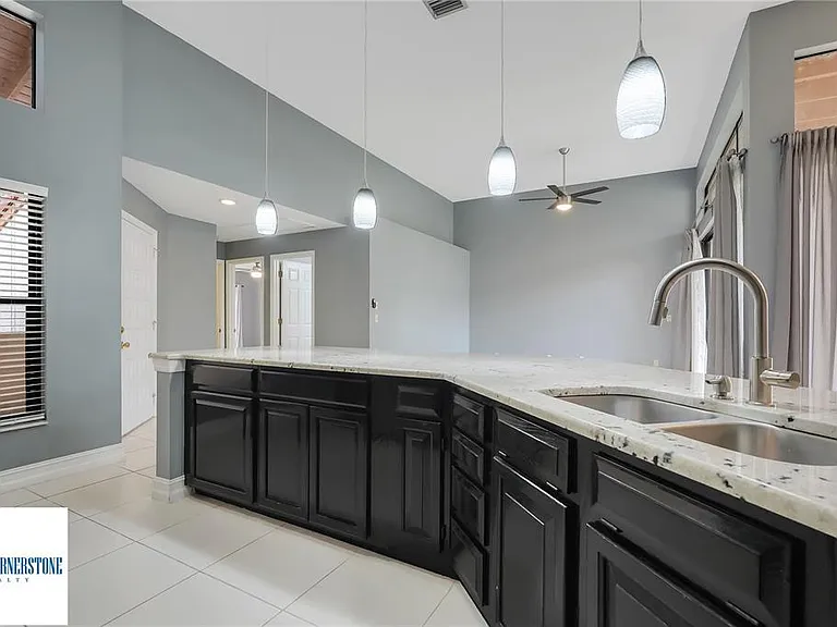 2935 Monaco Ct #23 — Photo 17