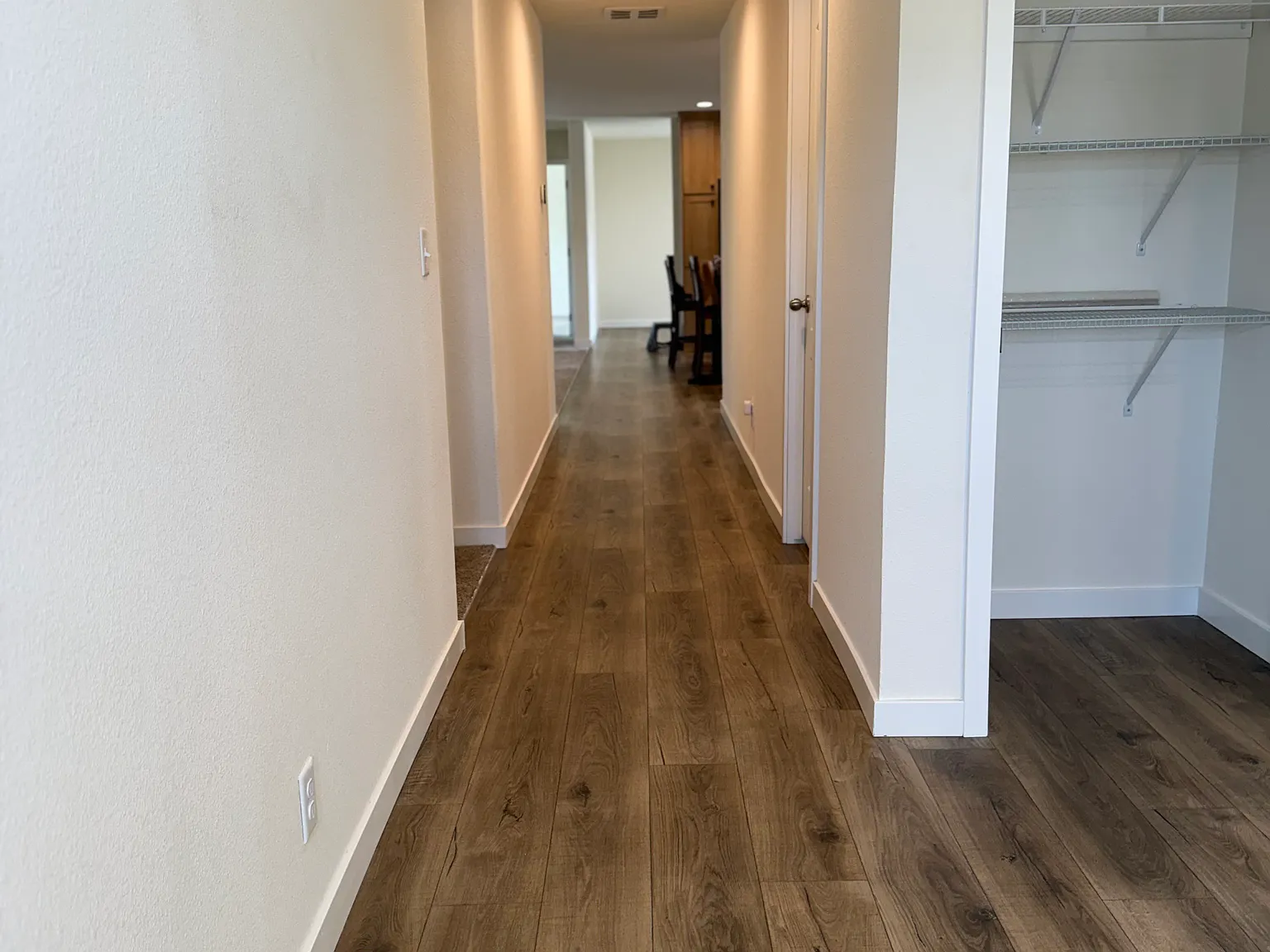 3 bed, 1867 sqft, $2,250 — Photo 2