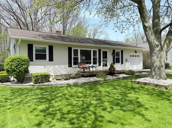 4518 Village St, Erie, PA 16506