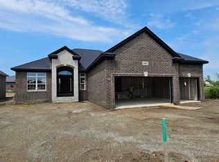 23946 Hawkshead Dr, Macomb, MI 48042