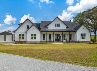 23 Gibson Cemetery Rd, Humboldt, TN 38343