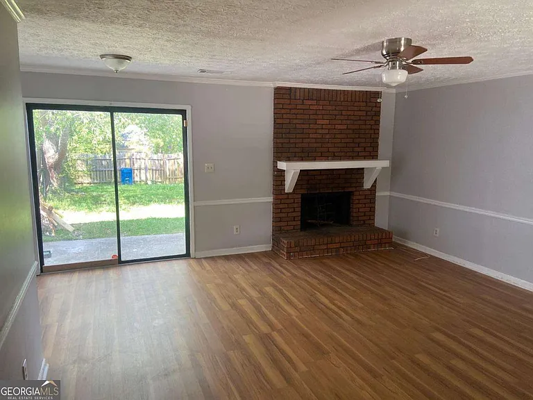 8238 Canyon Forge Dr — Photo 3