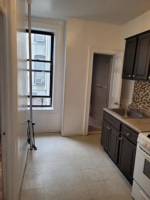 Rented by Old Brooklyn Real Estate Inc | media 16