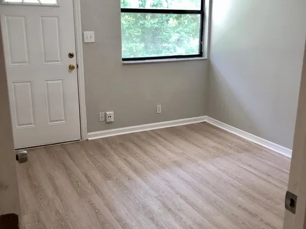 53 Old Hard Rd, Fleming Island, FL 32003