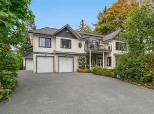 3943 Dillman Rd, Strathcona, BC