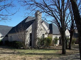 819 Runnymede Rd, Keller, TX 76248