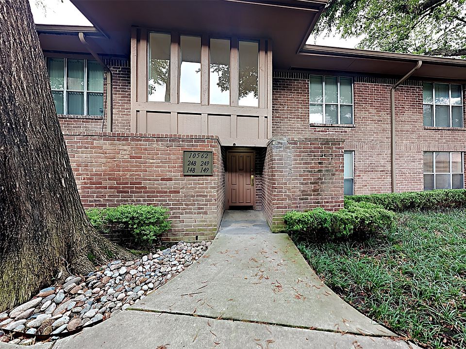 1st image of 10562 High Hollows Dr APT 149
