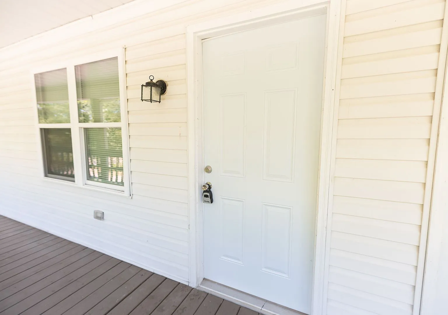 3010 Ingleside Dr — Photo 1