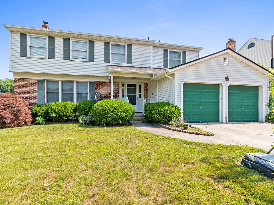 15 Waverly Rd