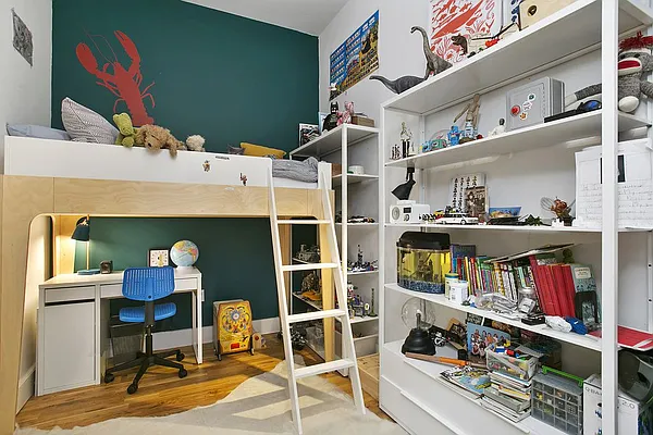 Sold by Corcoran | media 39