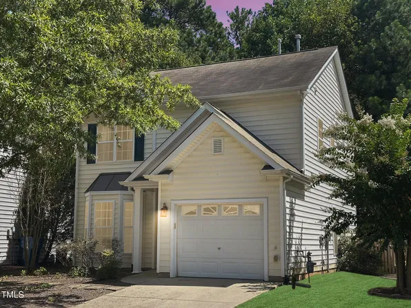 1413 Crimson Creek Dr, Durham, NC 27713