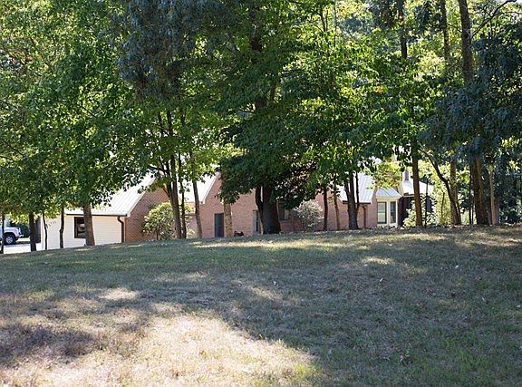 5th image of 17232 Mary Lee Dr
