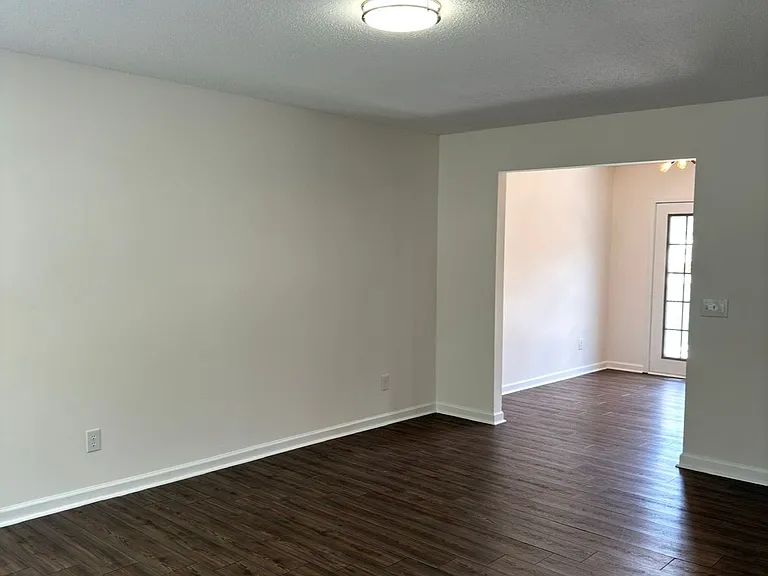 105 Boardwalk — Photo 25