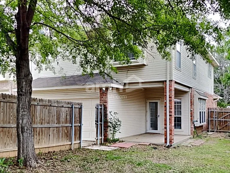 1481 Apenzell Ln — Photo 21