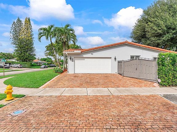 3rd image of 9355 SW 91st St