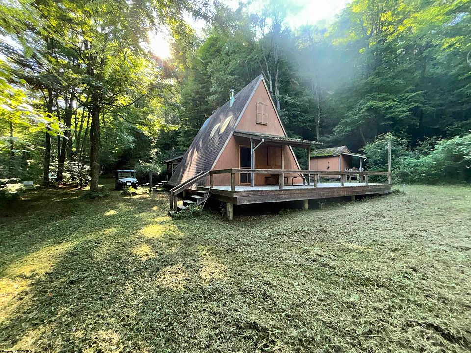1st image of Clover Run Rd