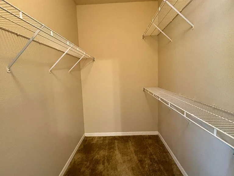 7750 Plantation Cir — Photo 26
