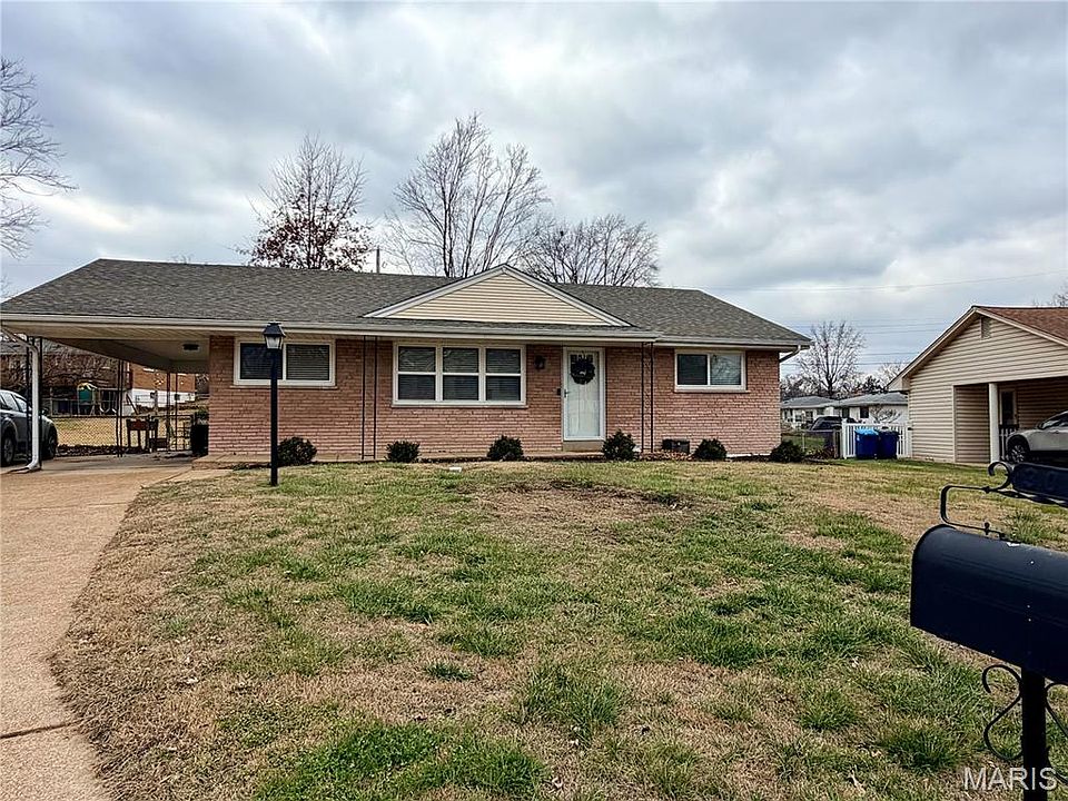 1st image of 3015 Peal Dr