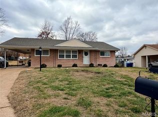 3015 Peal Dr, Saint Louis, MO