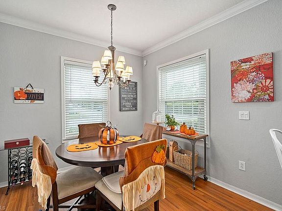 5th image of 23580 Walden Center Dr APT 101