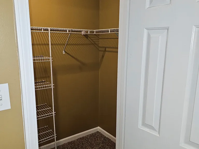 6463 Trysting Oak Dr — Photo 17