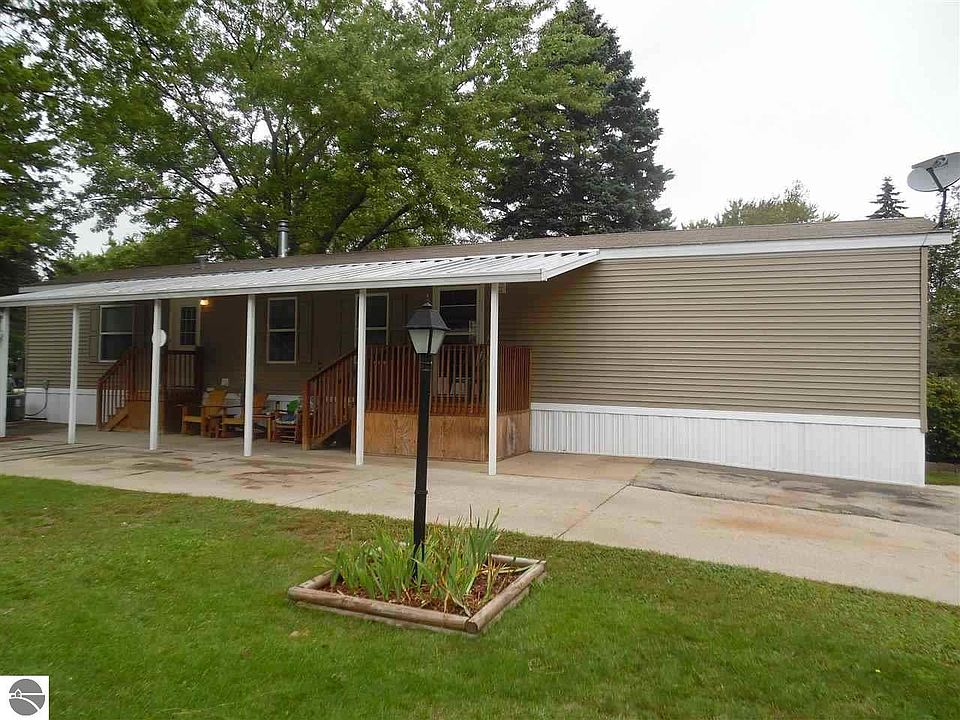 1st image of 307 Jan Marie St