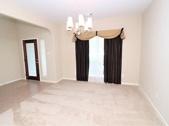 Formal Dining