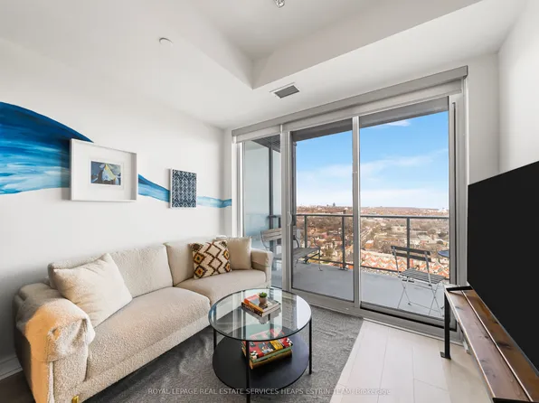 5 Defries St, Toronto, ON