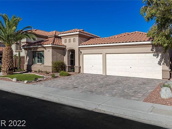 2nd image of 2749 Botticelli Dr